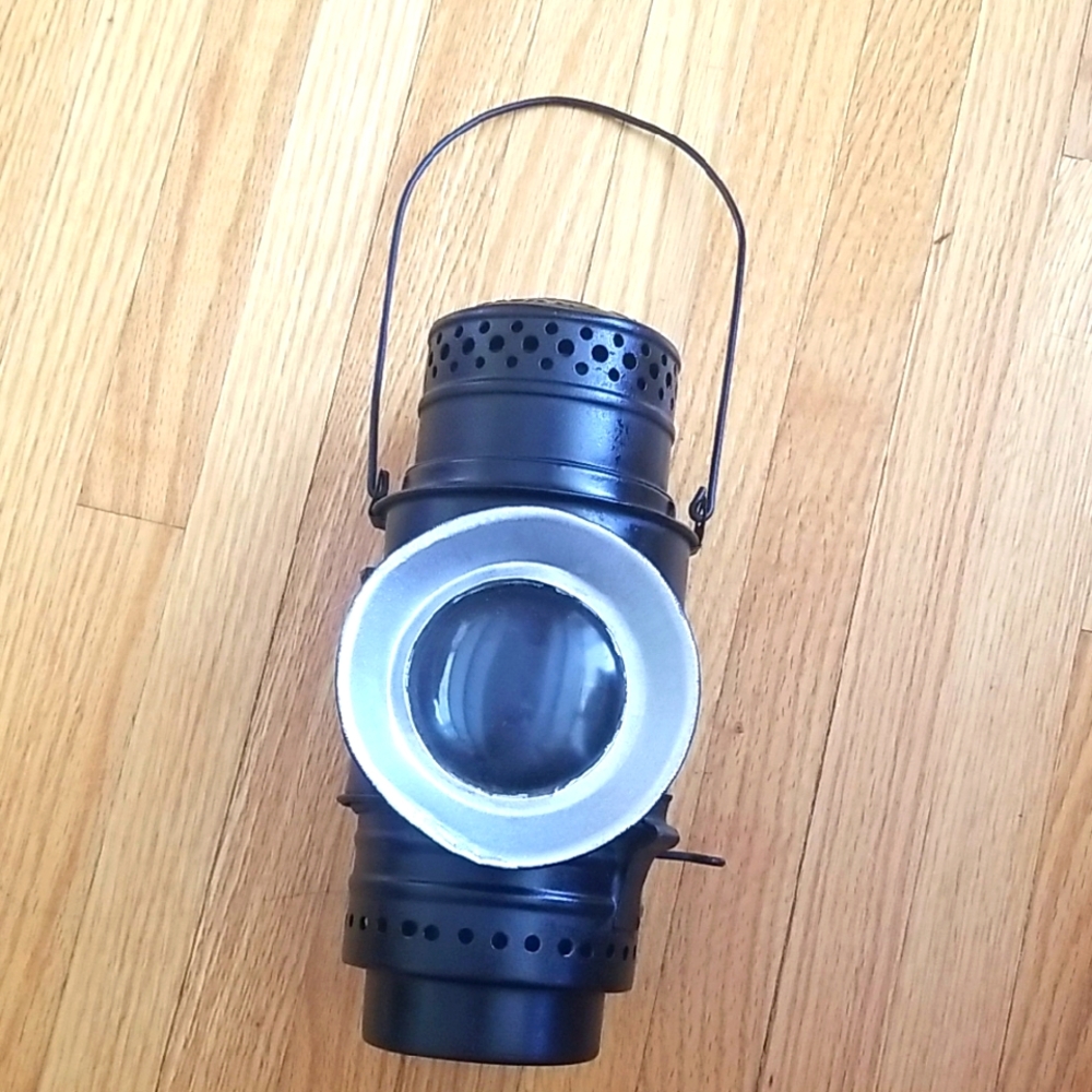 Antique Black Metal E.T. WRIGHT & CO.  Railway Lantern with Handle